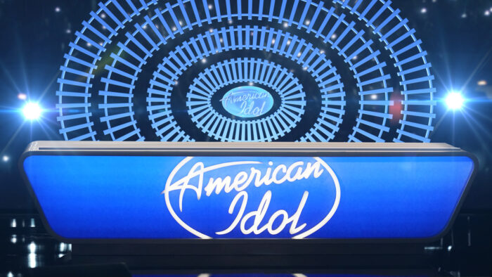 American Idol background for your Online Meetings